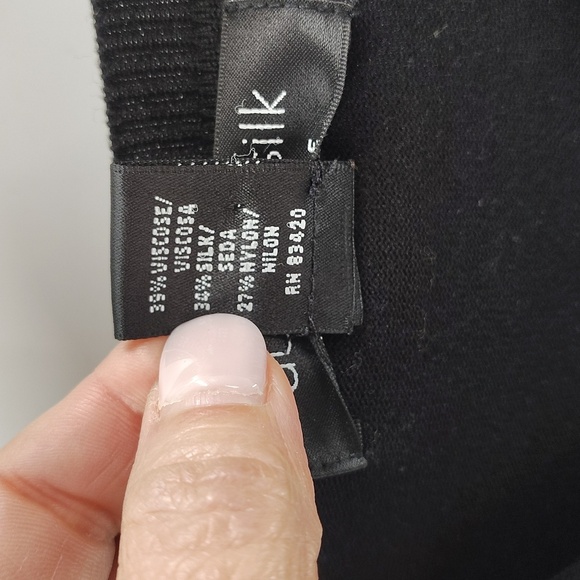 August Silk black Crew cardigan Size Medium silk blend button up cardigan - Picture 8 of 8